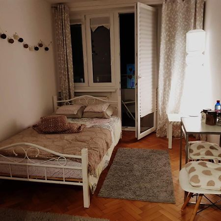 Apartament Plac Trzech Krzyzy Varsovia Exterior foto